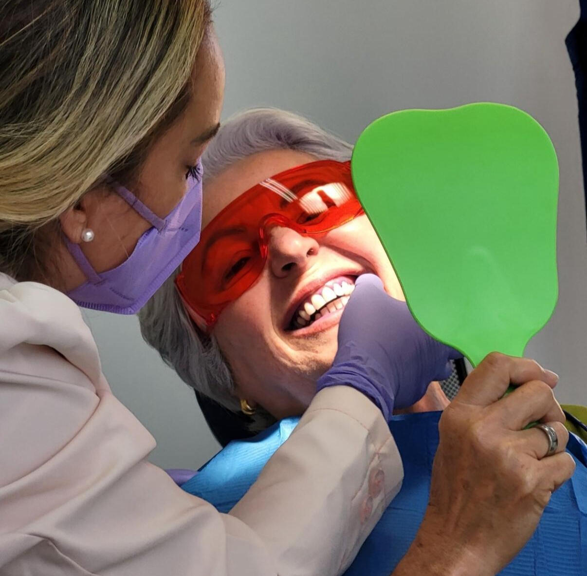 3. Aplicação do Gel Branqueador